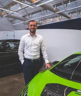 Portret Xavier van Strien Lamborghini Leusden 