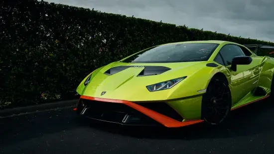 Lamborghini Huracan STO voorkant