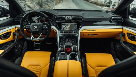 Urus interieur